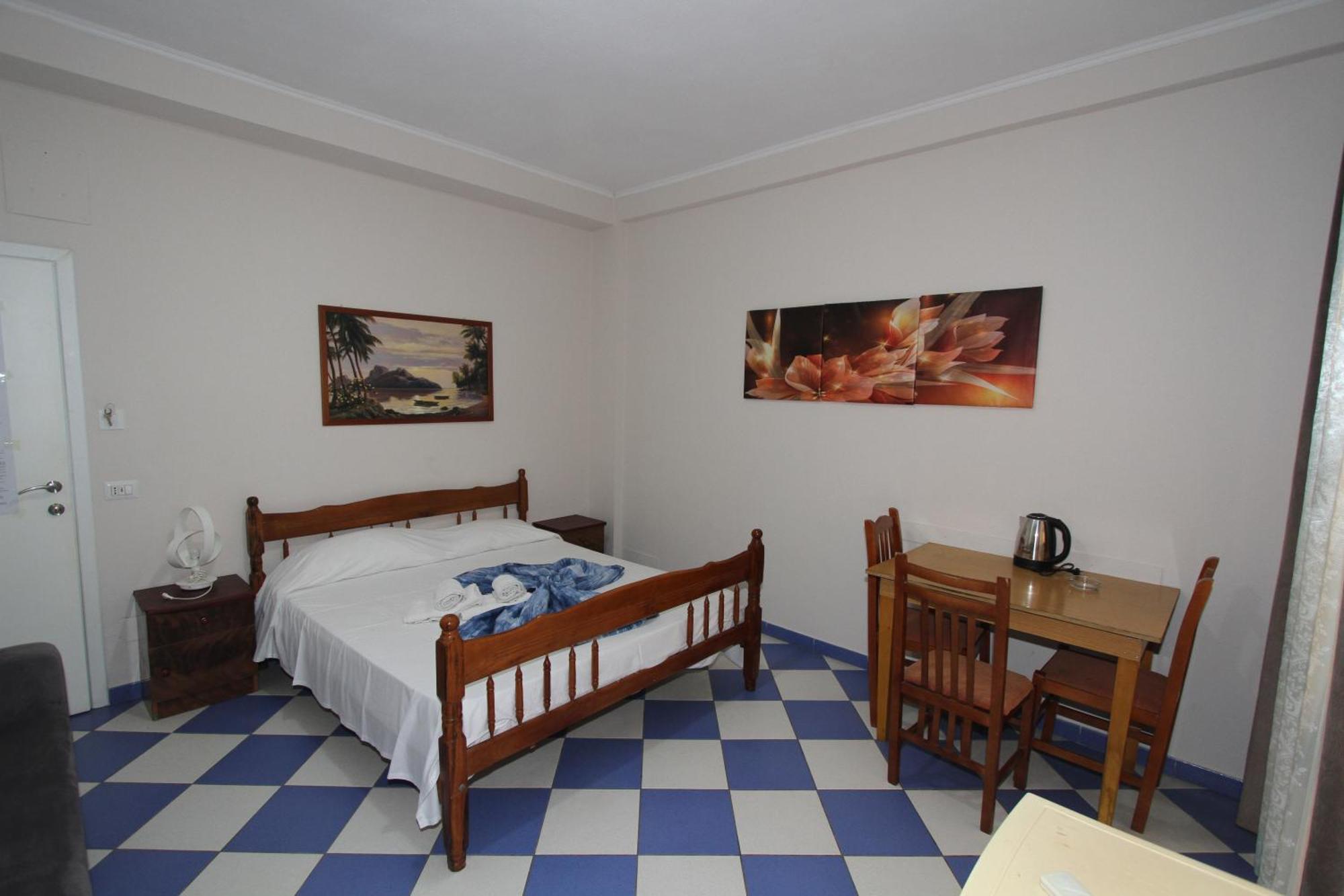 Kompleksi Eli Guest House Durres Luaran gambar